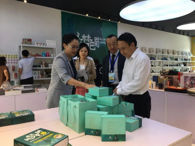 长江流域青铜文明特展盛大启幕 品味‘触梦巴蜀’沉浸式文创嘉年华